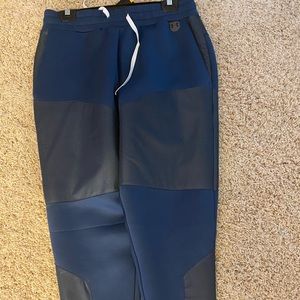 Under Armour pants